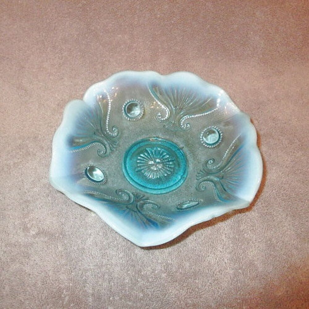 Vintage Dugan Glass Compote Candy Dish Blue Opalescent Bowl Ruffled Keyhole EUC